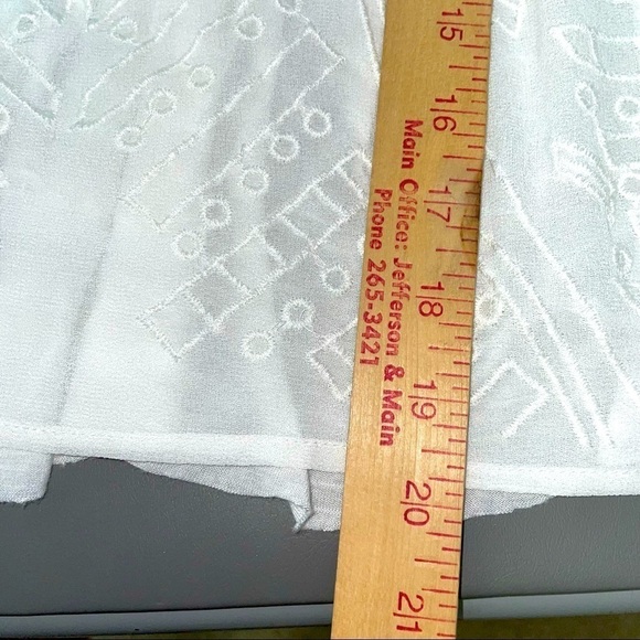 Hazel Boho Bell Sleeve Blouse – White, Geometric Detail – Size Small - Picture 11 of 11